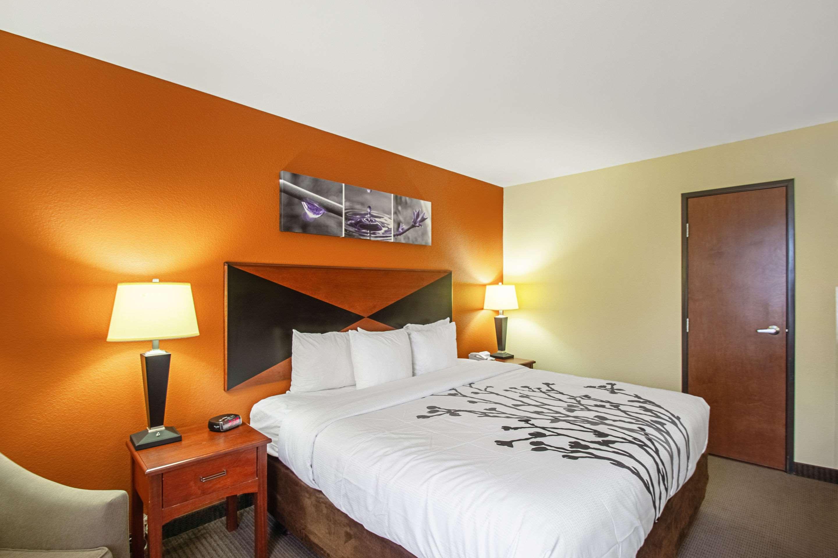 Sleep Inn & Suites Madison - Monona Exteriör bild