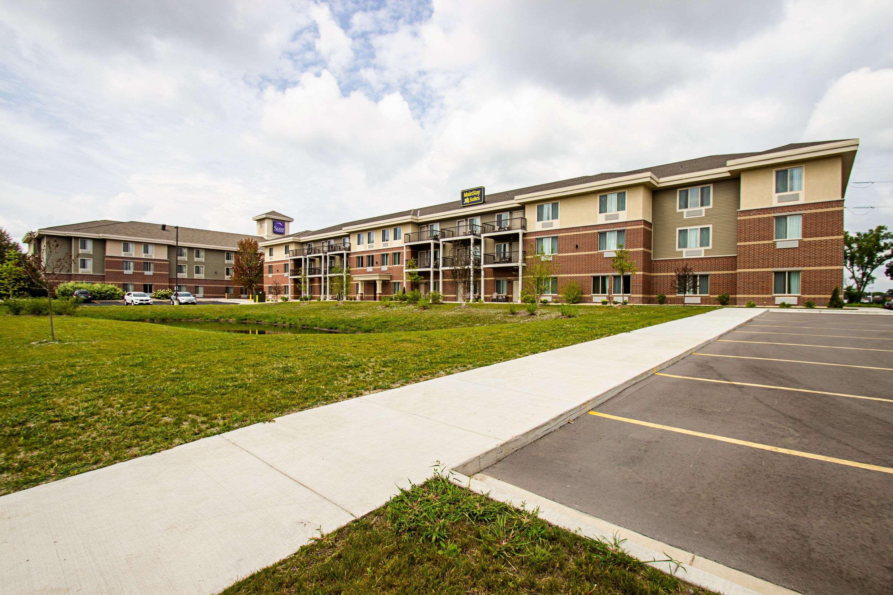 Sleep Inn & Suites Madison - Monona Exteriör bild