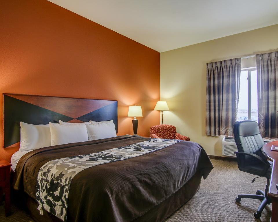 Sleep Inn & Suites Madison - Monona Exteriör bild